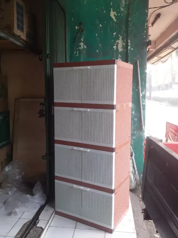 Lemari plastik bandung