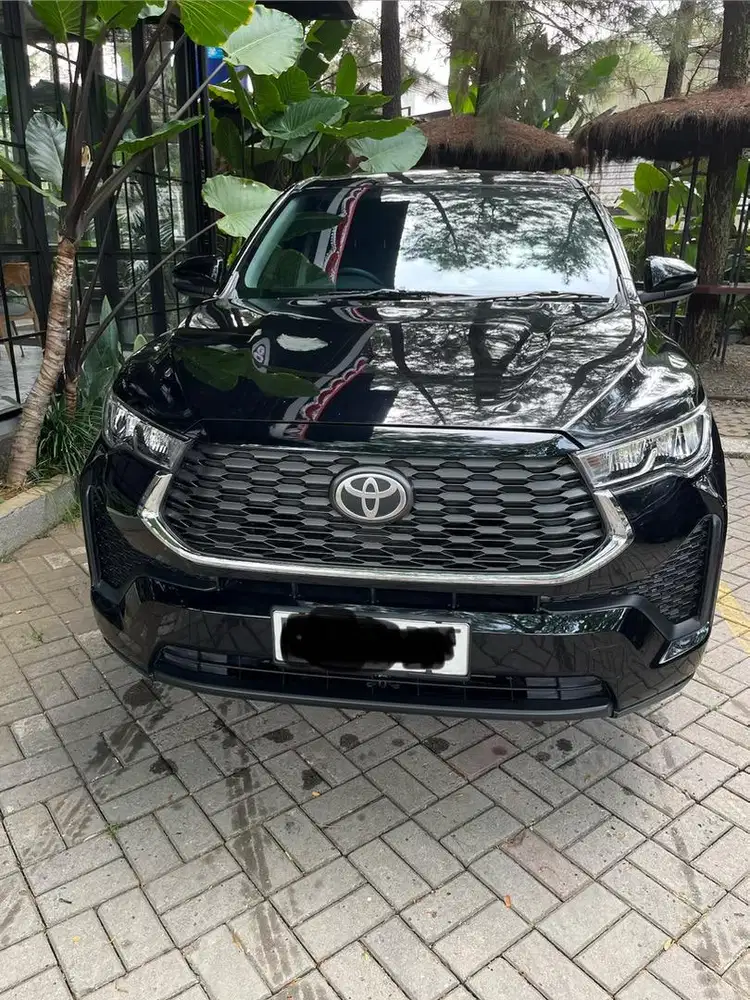 Dijual Toyota Zenix tipe V Bensin