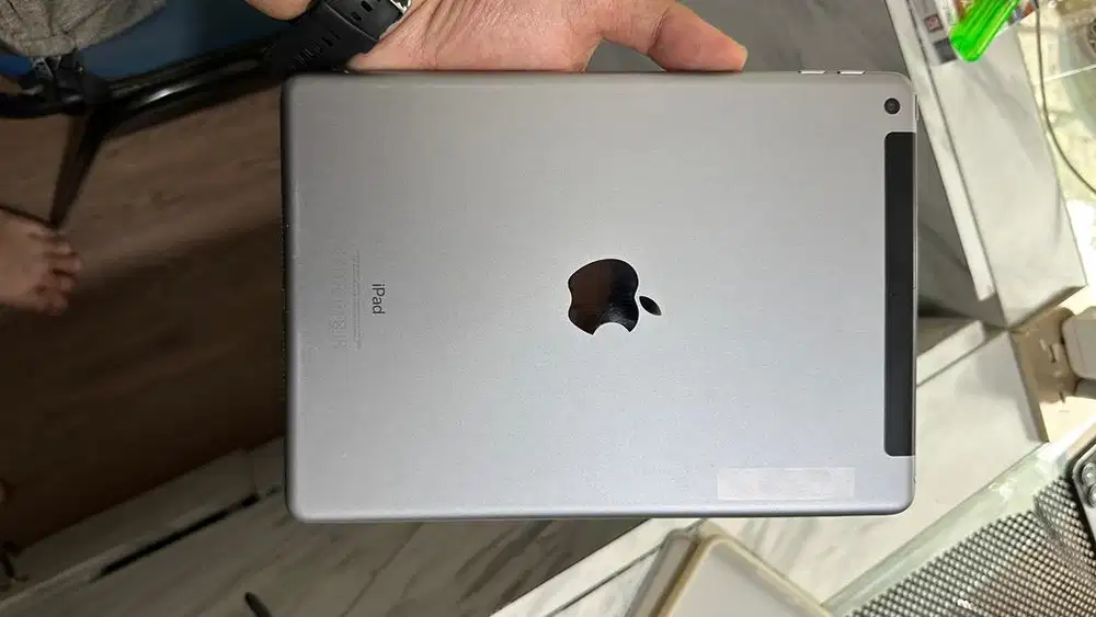 iPad Gen 5 32gb Wifi Cell