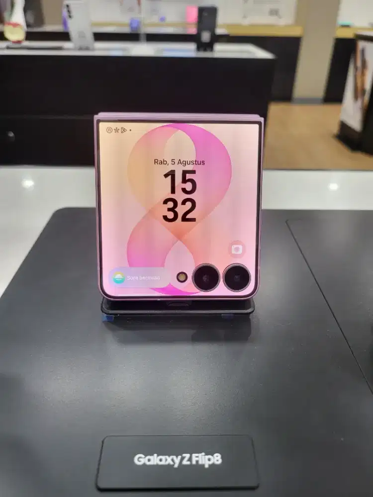 Samsung Z Flip 8 12/512GB Garansi Resmi