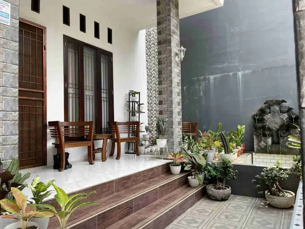 Jual cepat rumah bonus furmish Jatinegara Jakarta timur