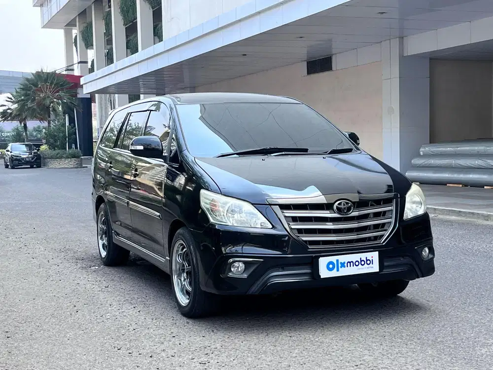 Kijang Innova 2.0 V AT 2013