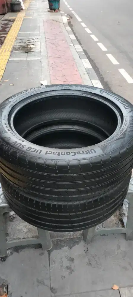 2ban Lexus 235/55/R20 Continental Ultracontac UC6 SUV 2024 90% hub Wa