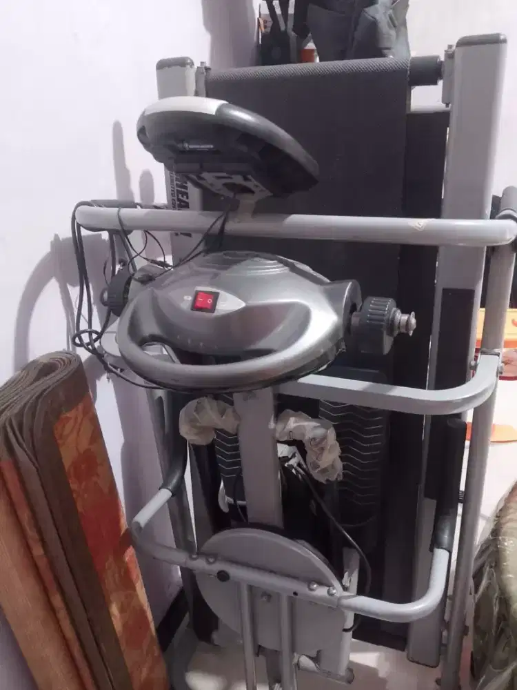 Di jual treadmill
