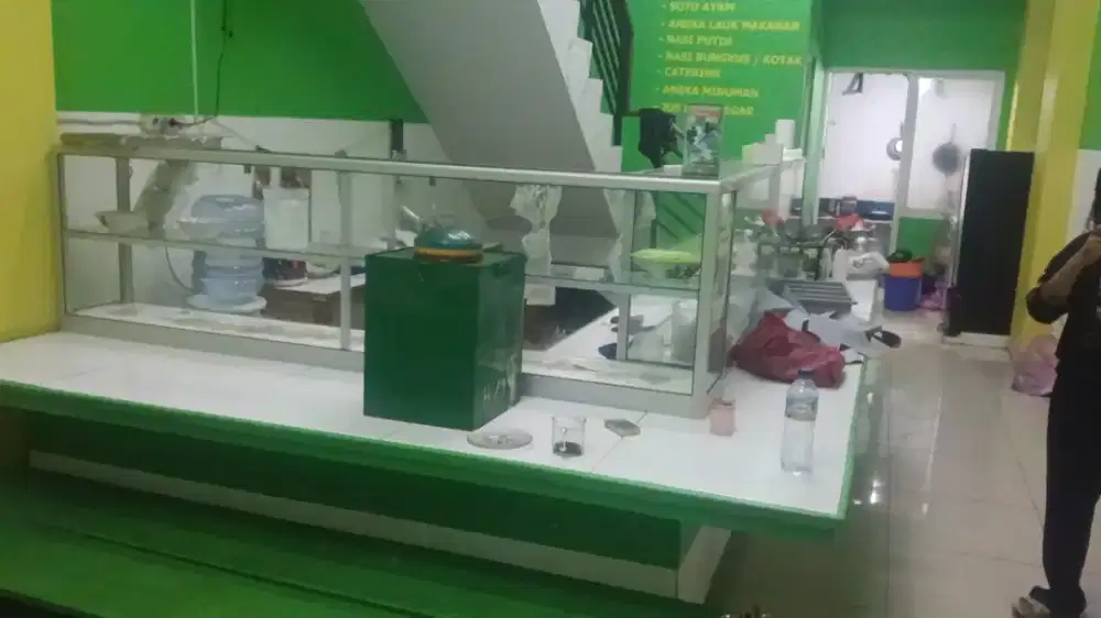 Etalase warteg murah
