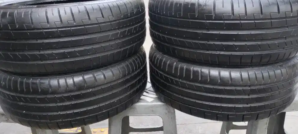 4buah ban Mini Cooper 205/40/R18 Pirelli P Zero nik 2022 90% hub Wa