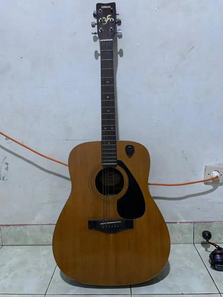 Gitar Yamaha F-350 Original