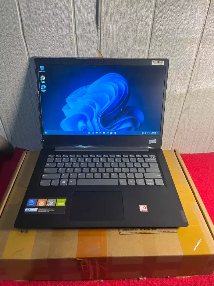 LENOVO THINKPAD V14 CORE I3 GEN10 RAM4GB SSD256GB SIAP PAKAI