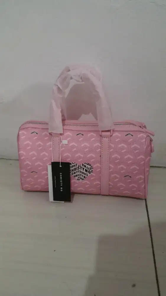 Enzo mini duffle bag valentine edition cristy Ng original kondisi baru
