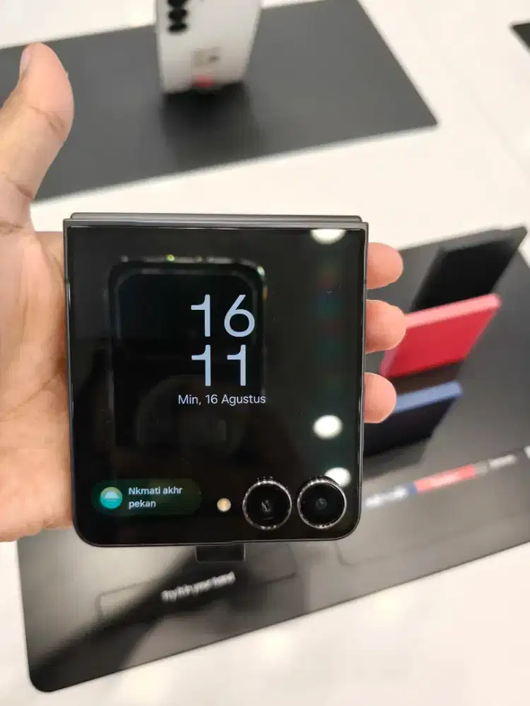 Cicilan Samsung Galaxy Z Flip7