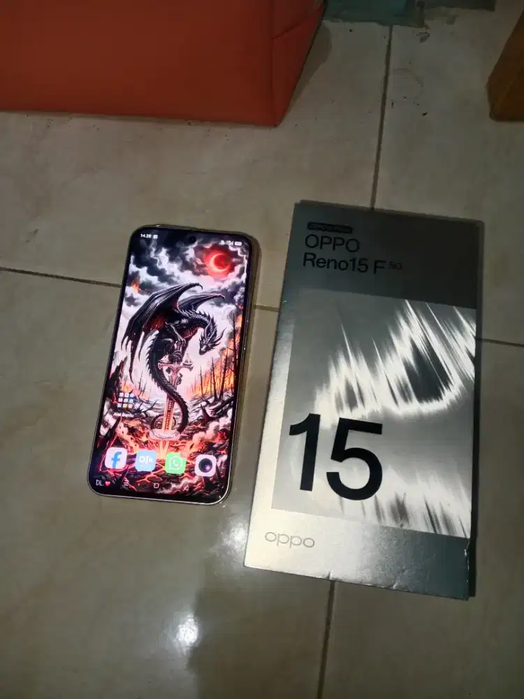 Oppo Reno 15f 5g ram 8/256