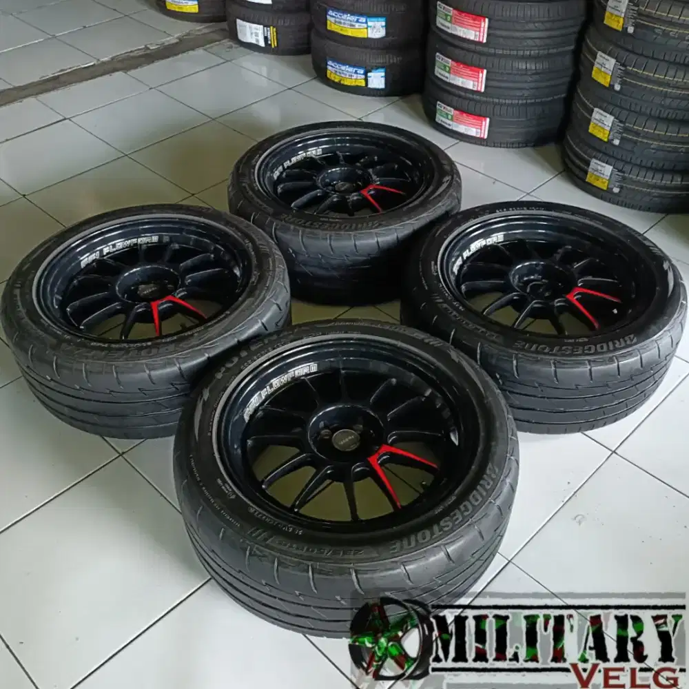 Viper Flowforming R18 Blackglossy