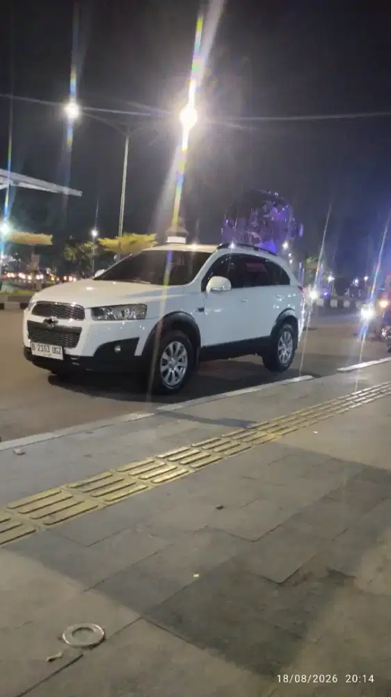 Dijual Chevrolet Captiva 2014 Diesel Matic