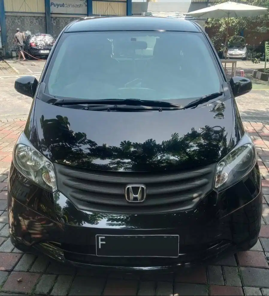 Honda Freed SD Th 2011 Hitam
