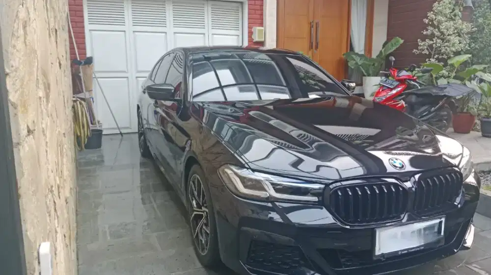 Dijual BMW 520i M Sport NIK 2023 Facelift
