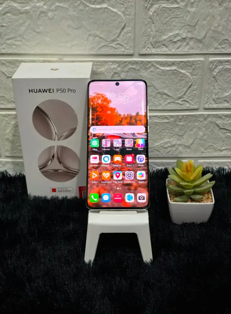 Huawei P50 Pro 256GB Gold Bagus Mulus