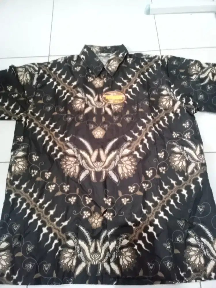 Kemeja batik pria