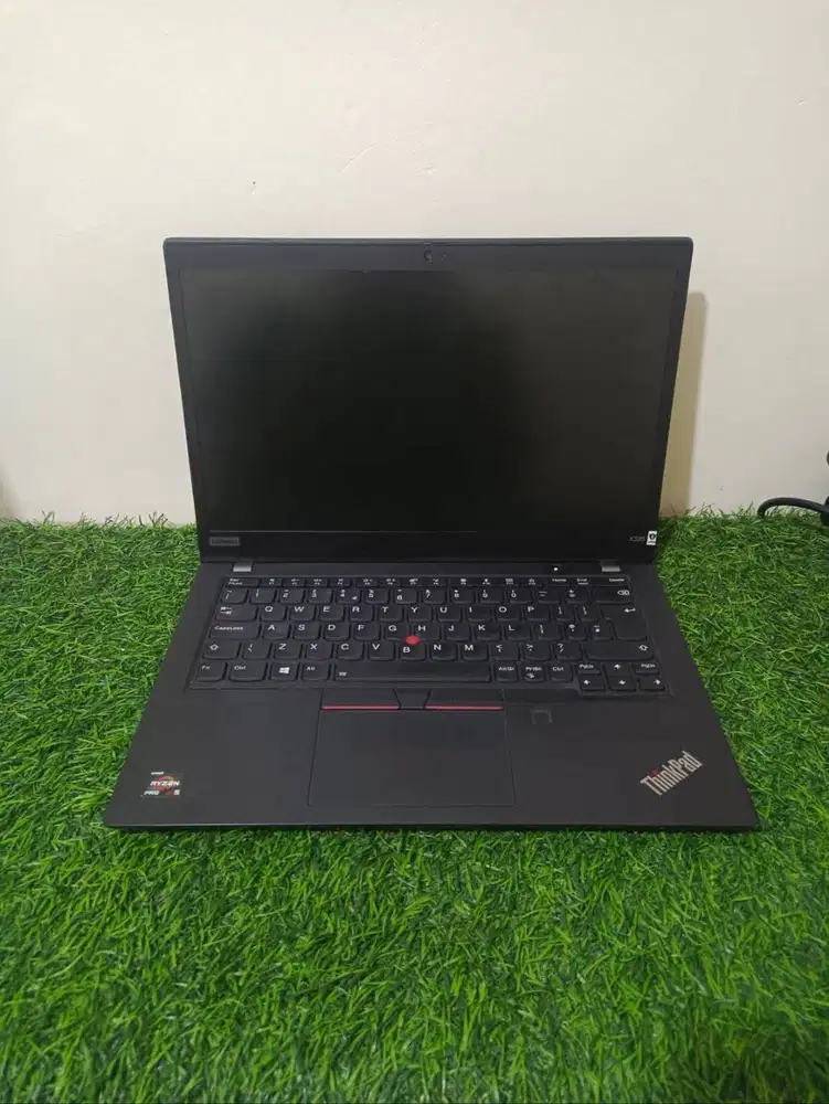 lenovo thinkpad x395 proc amd ryzen 5 PRO 3500U ram 16 gb  ssd 512 gb
