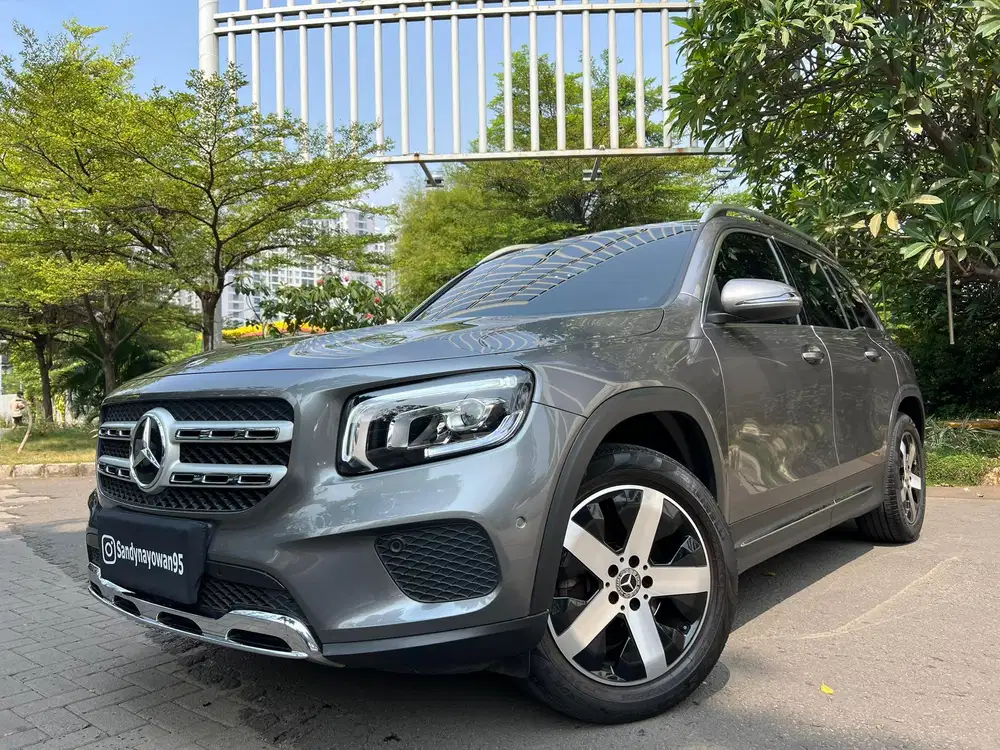 KM.23.000 GLB200 PROGRESSIVE LINE 2022/2023 GLB 200 TDP100JT 7 SEATERS