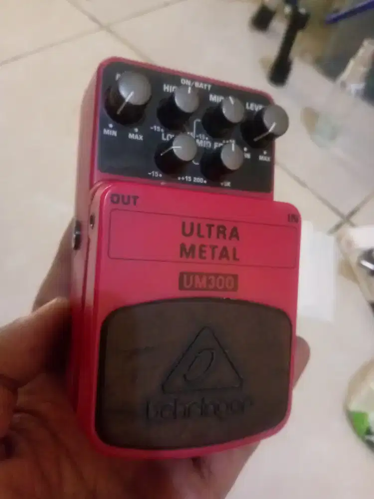 Efek ultra metal um300  harga nett