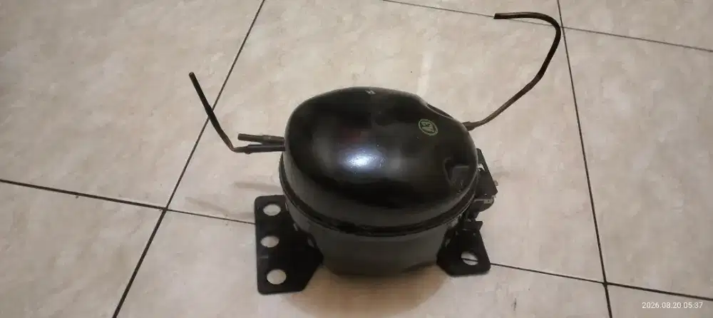 kompresor kulkas kondisi Mulus Bekas copotan normal bagus