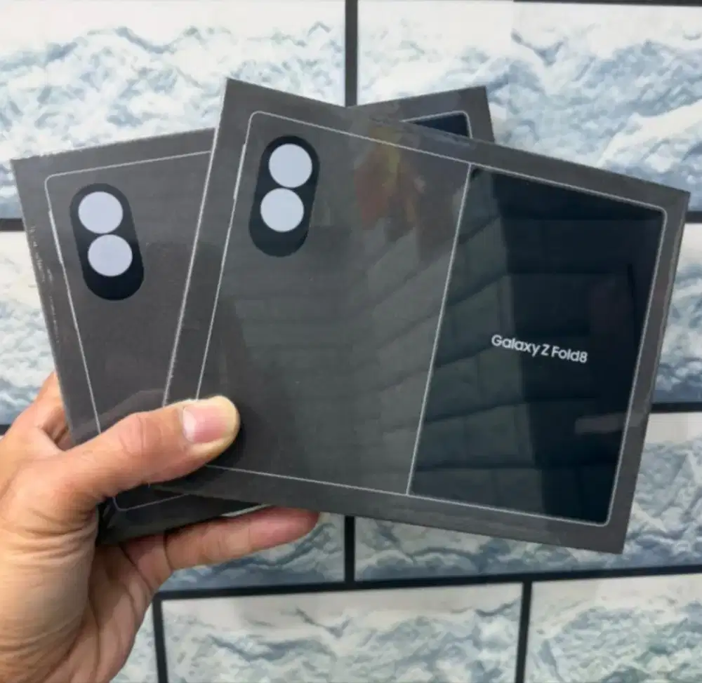 Samsung Galaxy Z Fold 8 Wide 12/512 Graphite BNIB Garansi Resmi SEIN