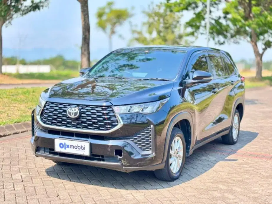 Toyota Kijang Innova 2.0 Zenix G HV CVT Hybrid OTOMATIS 2023 LBAT