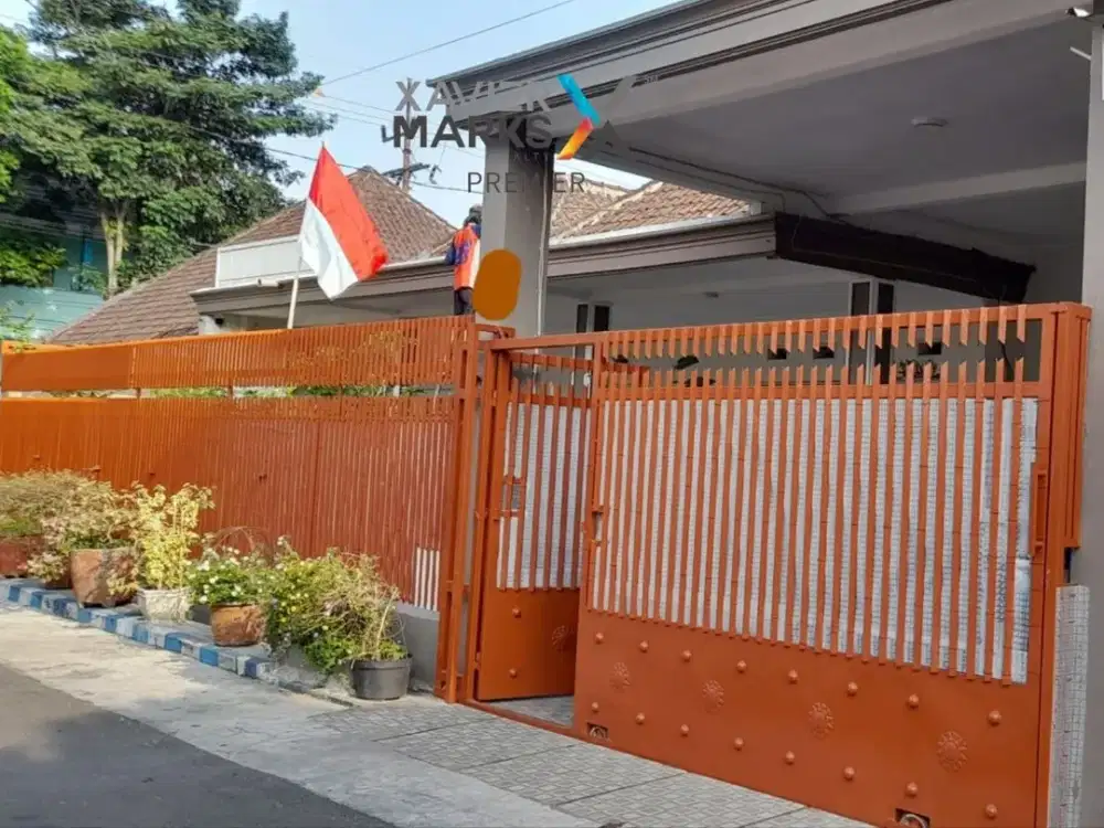 Dijual Rumah Terawat Siap Huni di Klojen Malang