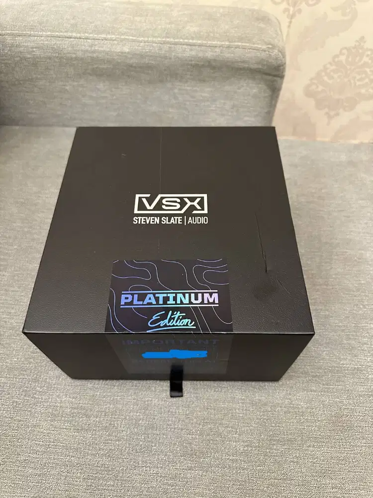 Steven Slate Audio VSX Modeling Headphones Platinum Edition