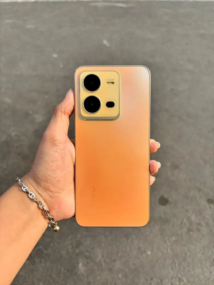 Vivo V25e 18/256Gb