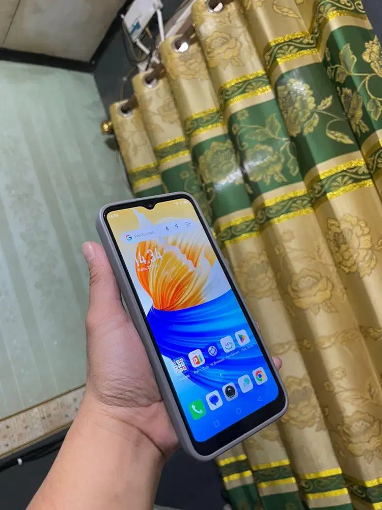Oppo F11 4/128 Layar 6.53 inch