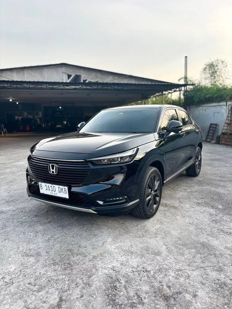 HRV SE 1.5 CVT  2022 AUTOMATIC Km 21 Ribu Servis Ricord Honda