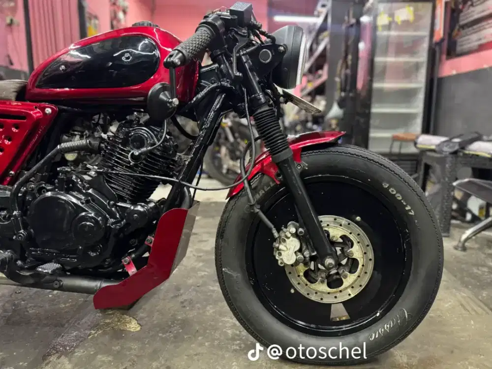 Bratstyle Bratcafe Caferacer