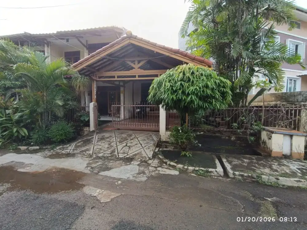 Rumah Strategis 8 Menit ke Lippo Mall Puri LT 386 Bebas Banjir J-49201