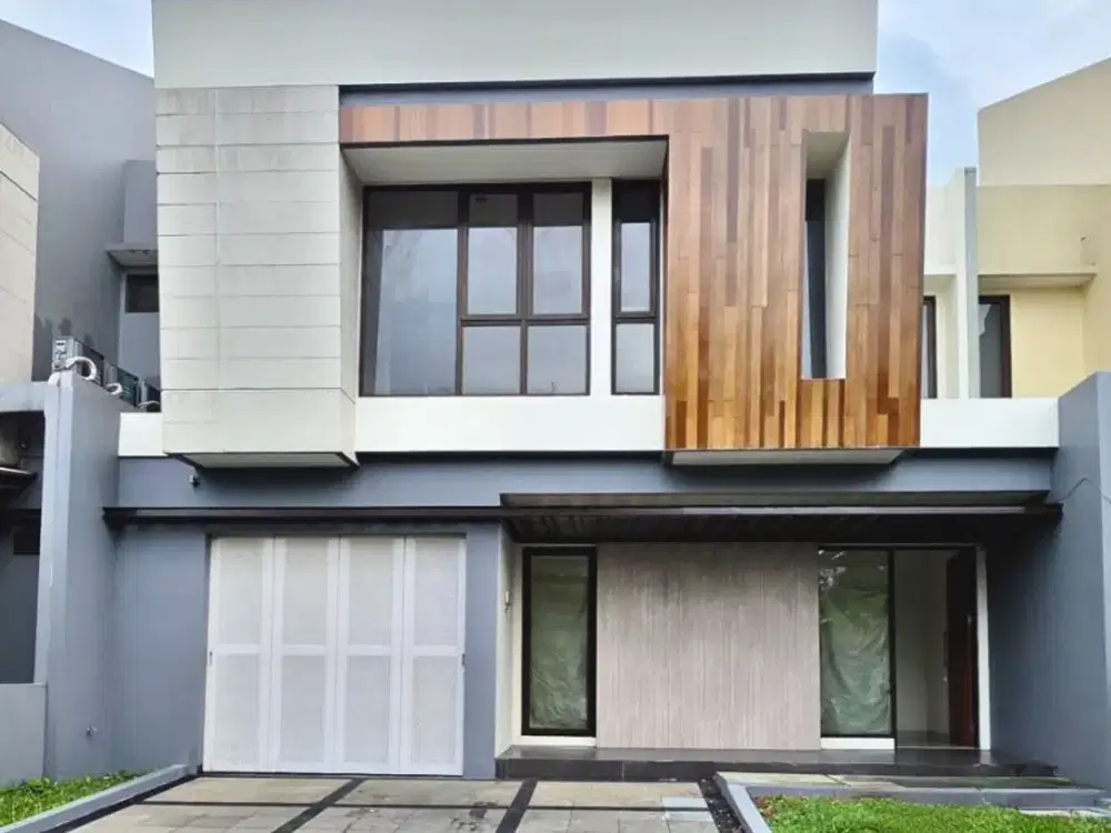 Dijual Rumah Full Renov Rapi Depan Taman di BSD Eminent Prestigia