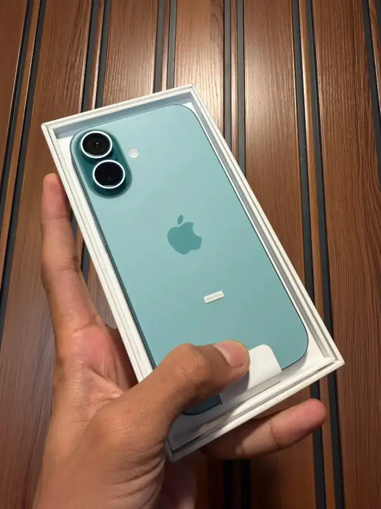 iPhone 16 basic teal 128gb iBox
