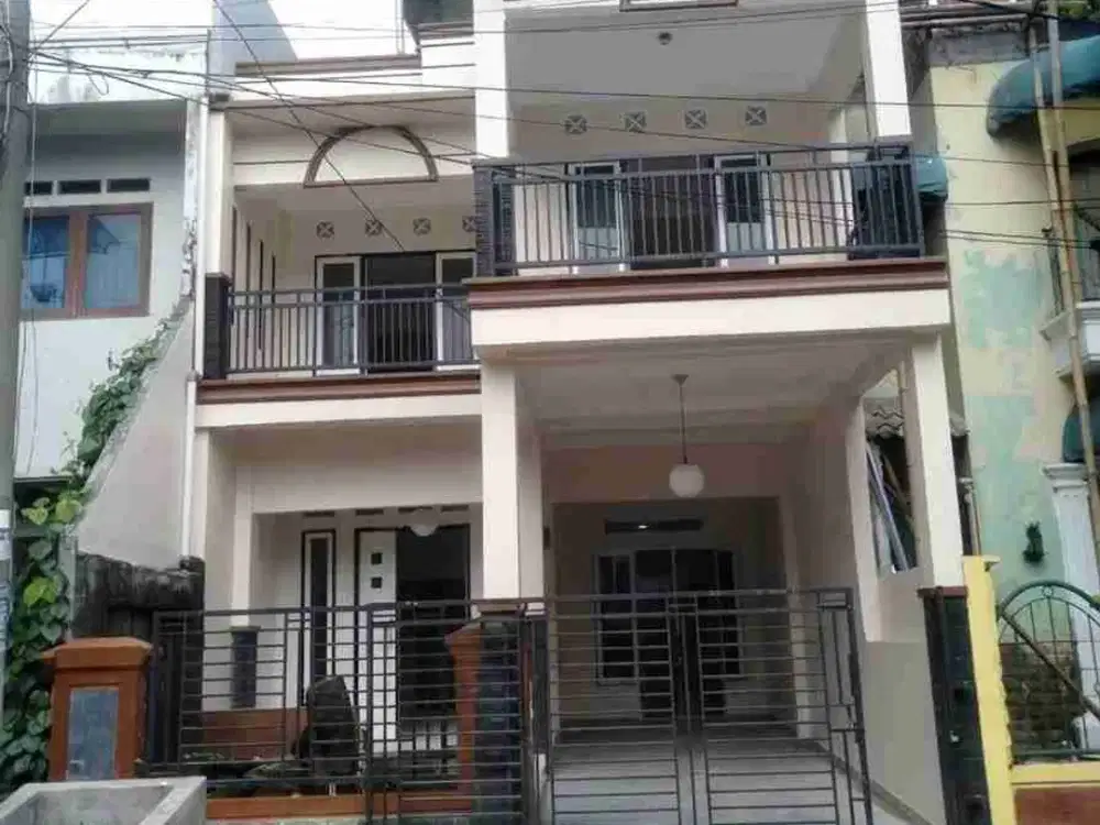 Hunian Modern Lapang LB 240m² | 3+1 KT | Bebas Banjir & Siap Huni