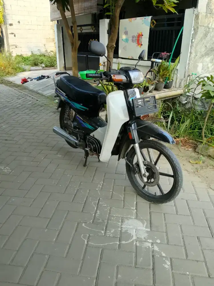 Honda Astrea grand 96