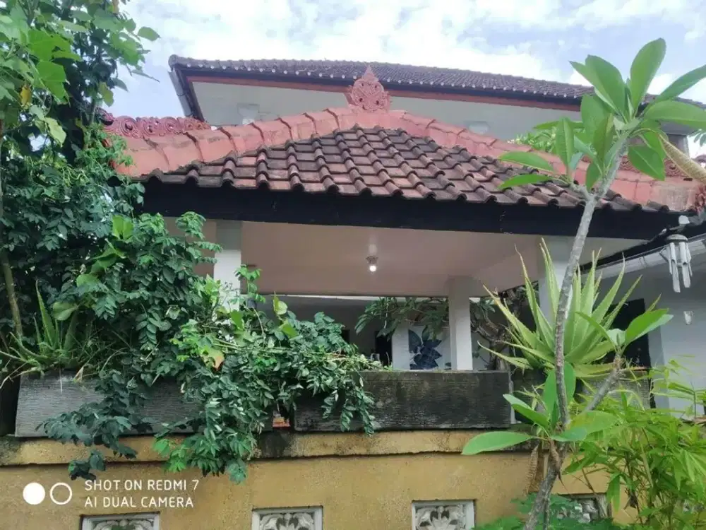 Rumah 2 Lantai Lokasi Strategis Dekat Bandara, Kuta