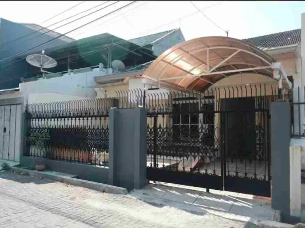 Sewa Jual Rumah Tengah Kota Di Jalan Anggrek Semarang