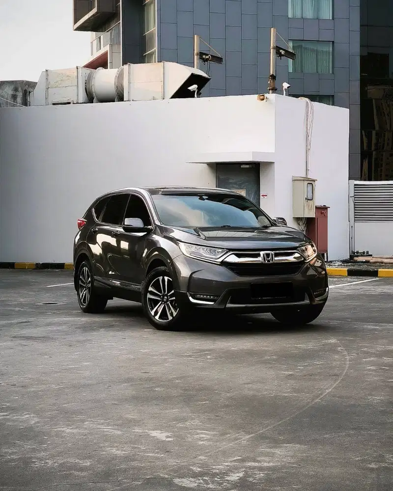 HONDA CR-V PRESTIGE 1.5 TURBO AT 2018 SIAP PAKAI DAN TERAWAT GARANSI