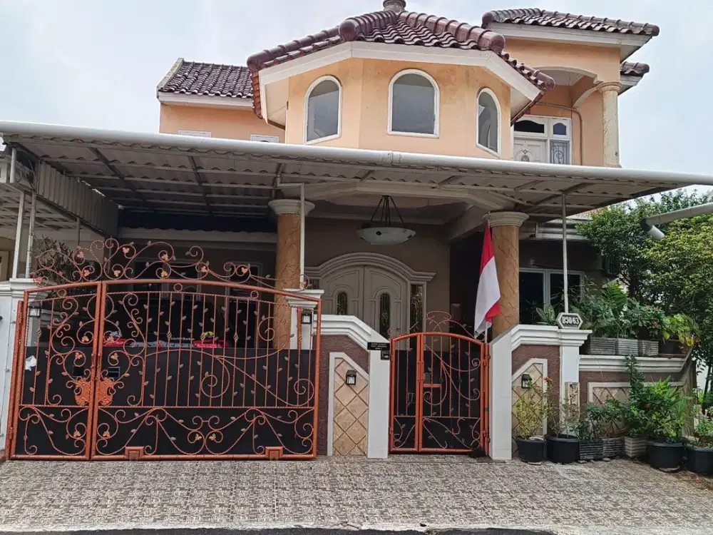 DIJUAL  Rumah Hook Model Mediterania di Cluster Banjar Wijaya