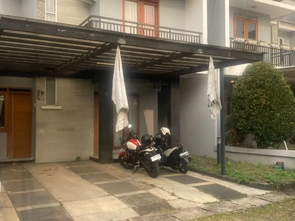 Rumah 2 Lantai SHM Dekat Masjid Area Cikutra Sukaluyu Kota Bandung