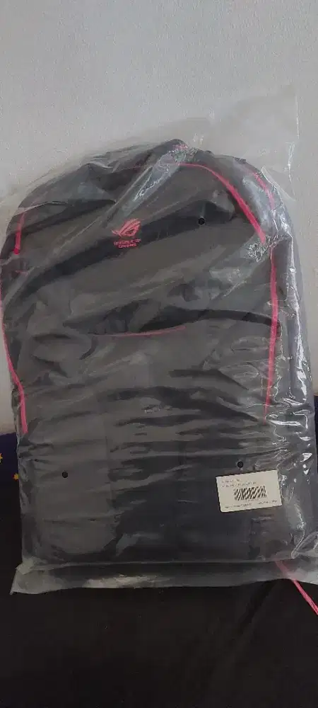 Tas Asus ROG Strix Original masih gress bonus dari pembelian Laptop