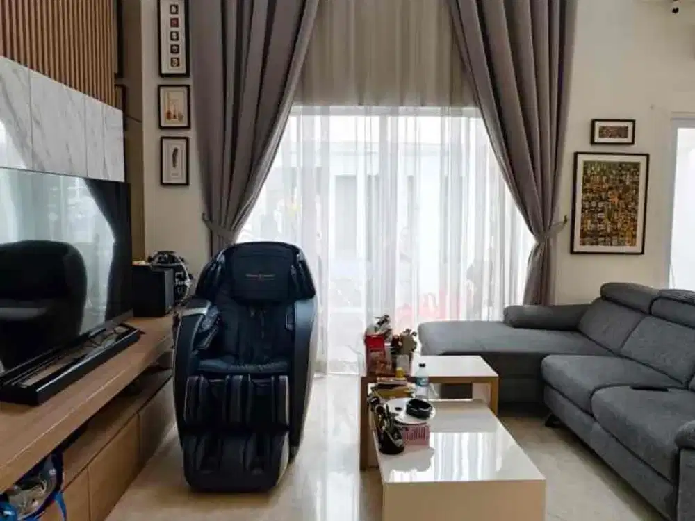 Dijual Cepat Rumah Hunian The Riviera full furnish Bagus