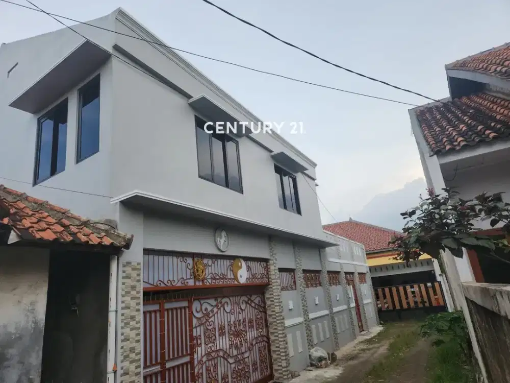 Best Deal Rumah Di Jatisampurna Bekasi  LT 140m LB 200m