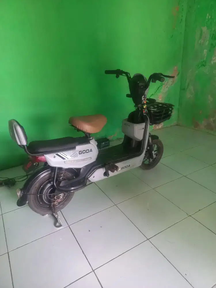 Dijual sepeda listrik Goda Golden Monkey 140