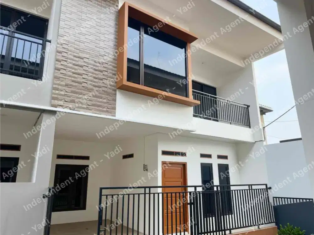 Rumah dua lantai di jual  akses terdekat toll jatibening dan lrt cikunir 1