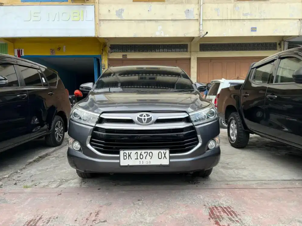 Toyota Innova reborn V diesel matic 2018