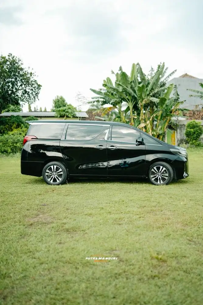 Alphard G ATPM TSS 2022 Black on Beige